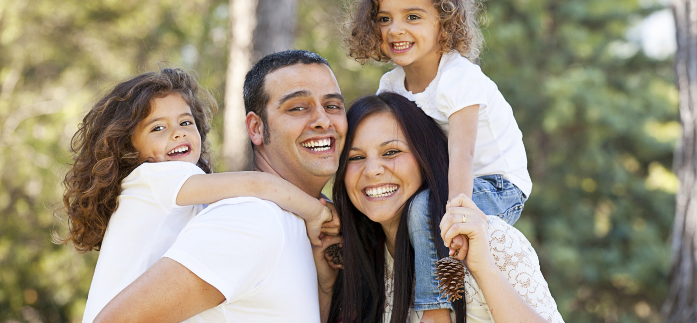 smiling family in Poughkeepsie